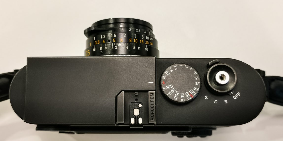 Leica M Monochrom top view